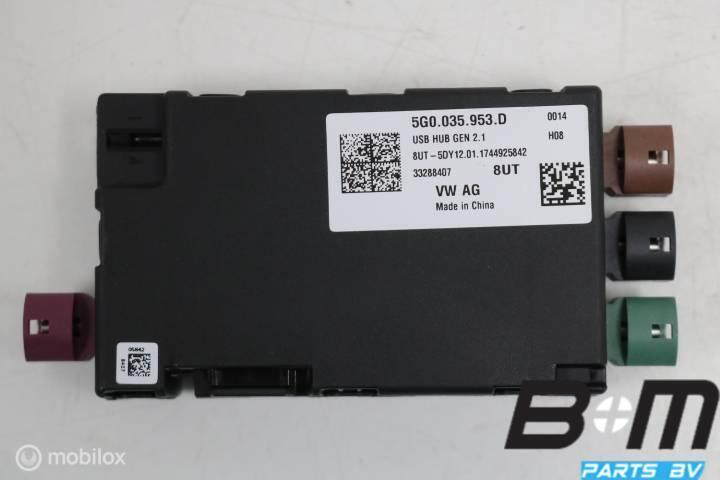 USB hub met spanningsomvormer VW Tiguan 5NA 5G0035953D, Autos : Divers, Autoradios, Utilisé