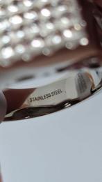 Roestvrijstalen damesring - Briljante strass steentjes - Nie, Handtassen en Accessoires, Ringen, 20 of groter, IJzer of Staal