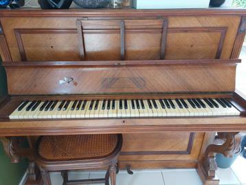 Piano droit  beschikbaar voor biedingen