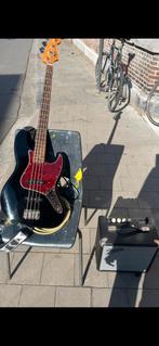 Squier bass met fender rumble versterker, Ophalen, Fender