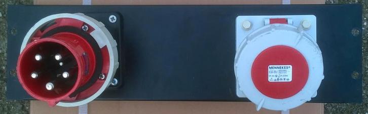 Paneel 19 inch 3-fase 63 Ampere In - Uit, Muziek en Instrumenten, Kabels en Stekkers, Gebruikt, Apparatuur, Ophalen of Verzenden