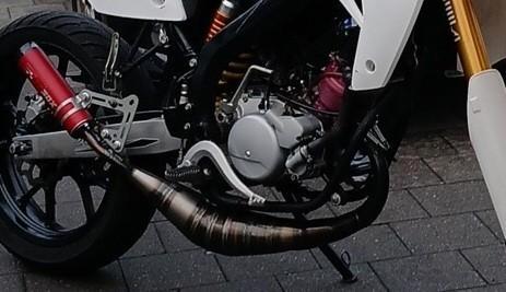 tecnigas 50/70 onderlangse uitlaat te ruil, Fietsen en Brommers, Brommeronderdelen | Algemeen, Gebruikt, Uitlaat, Ophalen