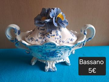 Bassano dekschaal beschikbaar voor biedingen