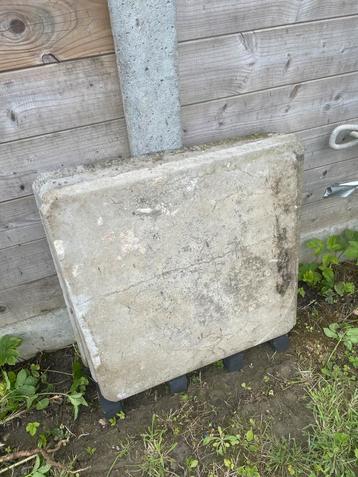Beton putdeksels 60cm beschikbaar voor biedingen