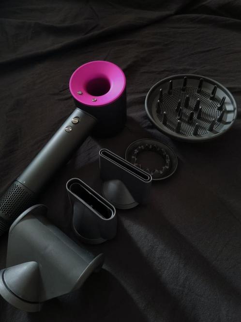 Dyson supersonic, Elektronische apparatuur, Fonduesets, Zo goed als nieuw, Ophalen
