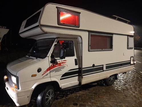 Mobil-home Oldtimer avec seulement 153 000 km ! Carpass !, Caravanes & Camping, Camping-cars, Entreprise, Intégral, jusqu'à 5