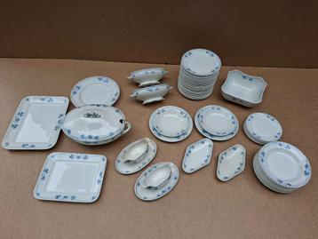 art nouveau eetservies "Trèfles" Sarreguémines beschikbaar voor biedingen