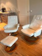 2 relaxzetels + 2 voetbanken, Ophalen, Kunststof, Gebruikt, 75 tot 100 cm