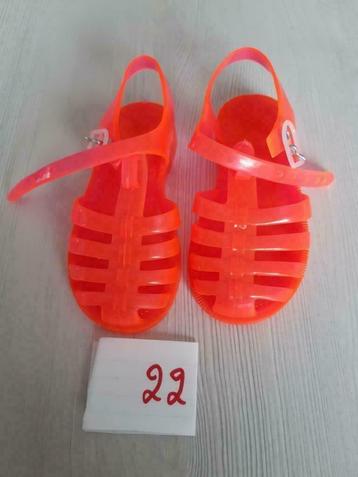 watersandalen en slippers maat 22 tem 29 beschikbaar voor biedingen