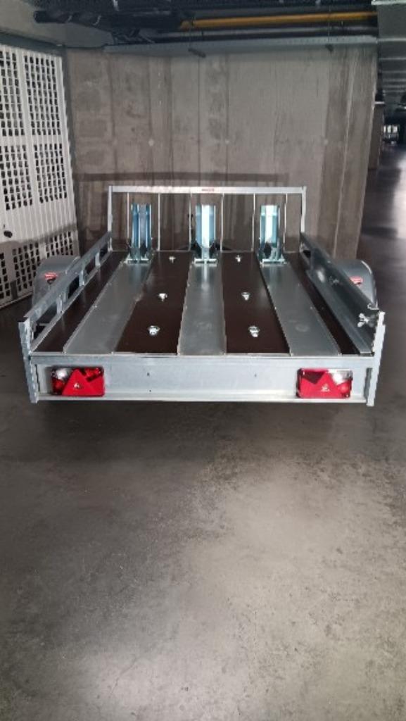 motoraanhangwagen voor 3 moto's, te huur, Auto diversen, Aanhangers en Bagagewagens, Nieuw, Ophalen