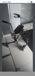 Tribune rollator deambulateur pliable / livraison possible, Zo goed als nieuw