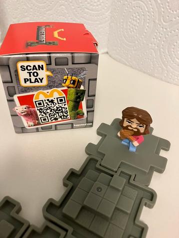 Minicraft Mc Donald’s houthakker grijs  beschikbaar voor biedingen
