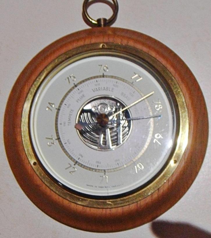 Baromètre anéroïde circulaire bois, Western Germany, 14,5 cm, Audio, Tv en Foto, Weerstations en Barometers, Nieuw, Barometer