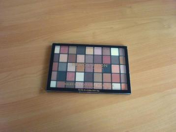 Makeup Revolution Maxi reloaded oogschaduw palet Large it up beschikbaar voor biedingen