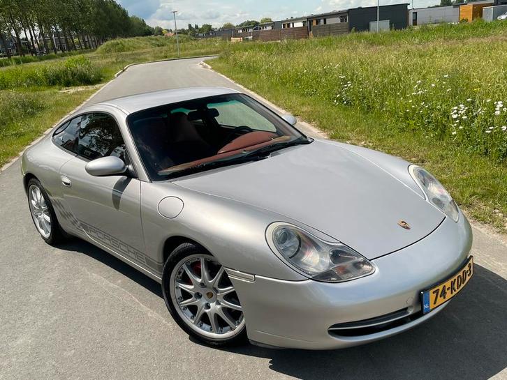 Nette Porsche 911 996 carrera 3.4, 1998., Auto's, Porsche, Bedrijf, ABS, Airbags, Airconditioning, Android Auto, Apple Carplay