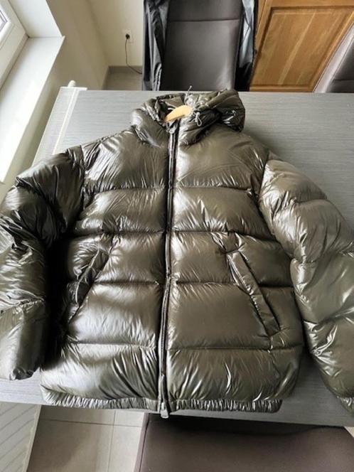 Veste ZARA Puffer L, Vêtements | Hommes, Vestes | Hiver, Neuf, Taille 52/54 (L), Vert, Enlèvement ou Envoi