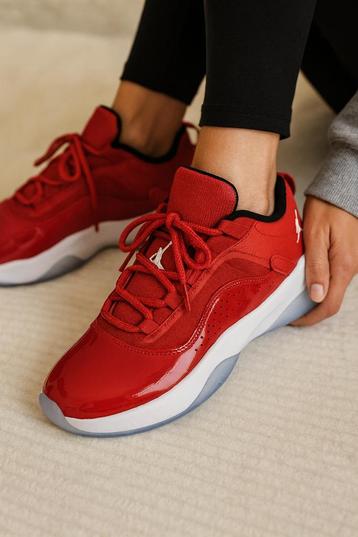 Nike Air Jordan 11 CMFT Low – maat 37,5 beschikbaar voor biedingen