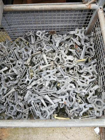 Steigerklemmen met vaste spie Scafom beschikbaar voor biedingen