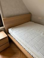 Bed - Nachtkastje - Lattenbodem - Matras, Huis en Inrichting, Slaapkamer | Bedden, Ophalen, Zo goed als nieuw