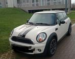Mini Cooper Essence en excellent état, Autos, Achat, Beige, 1398 cm³, Particulier