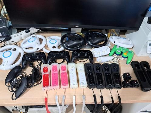 Nunchuks wiimottes motion plus vliegende Nintendo Wii-contro, Games en Spelcomputers, Spelcomputers | Nintendo Wii, Zo goed als nieuw