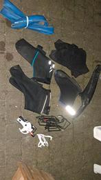 Chaussures de cyclisme, 4 couvre-chaussures, porte-bouteille, Utilisé, Enlèvement ou Envoi