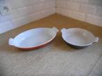 Le creuset- Cousances schotel (gietijzer braadpan) J, Huis en Inrichting, Keuken | Potten en Pannen, Ophalen of Verzenden, Gietijzer