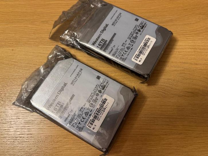 Disque Dur HDD - WD RED 16TB x2 (WD161KFGX), Computers en Software, Harde schijven, Zo goed als nieuw, Server, HDD, SATA, Ophalen of Verzenden