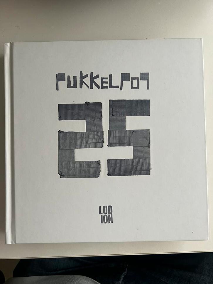 Luc Janssens - Pukkelpop 25, Boeken, Muziek, Ophalen of Verzenden