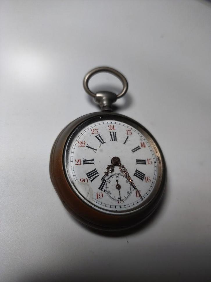 Antieke zakhorloge BEAUCOURT verzilverd werkend zeldzaam, Handtassen en Accessoires, Horloges | Antiek, Zakhorloge, Ophalen of Verzenden