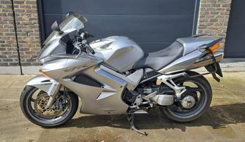 HONDA VFR 2003 Vtec, Motoren, Motoren | Honda, 4 cilinders, 800 cc, 11 kW of minder, Sport