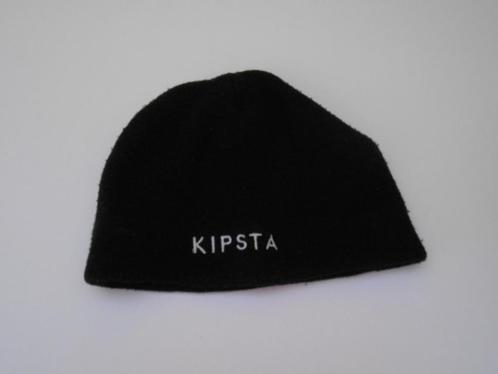 Kipsta muts zwart goede staat fleece stof binnenin, Kinderen en Baby's, Kinderkleding | Mutsen, Sjaals en Handschoenen, Gebruikt