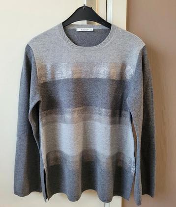 Mooie trui merk Kangra Cashmere, It44=Be40..als nieuw beschikbaar voor biedingen