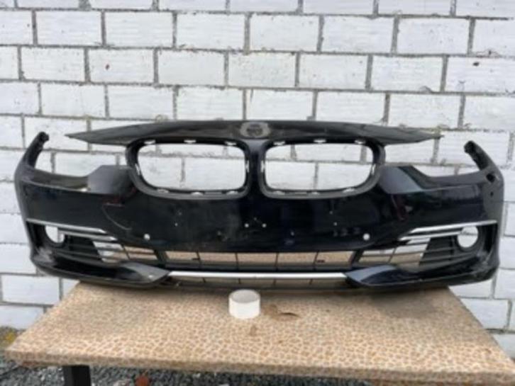 PARE-CHOCS BMW F30 XENON PDC 7299006, Autos : Pièces & Accessoires, Carrosserie & Tôlerie, Pare-chocs, BMW, Utilisé, Enlèvement