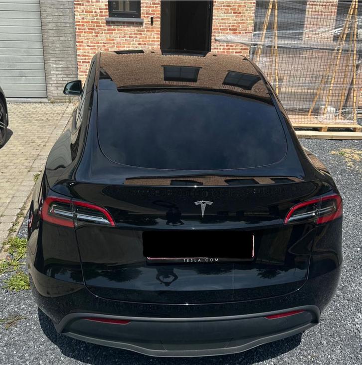 Tesla model Y, Autos, Tesla, Particulier, Model Y, ABS, Caméra de recul, Phares directionnels, Régulateur de distance, Airbags