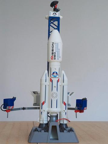 Playmobil lanceerbasis met raket  beschikbaar voor biedingen