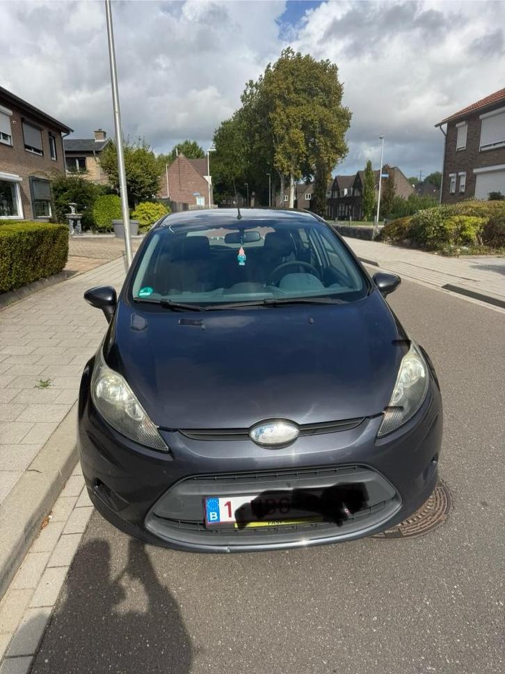Ford Fiesta, Auto's, Ford, Particulier, Fiësta, Benzine, 5 deurs, Handgeschakeld, Zilver of Grijs, Ophalen