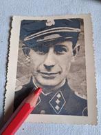 Portrait d'un officier d'élite allemand, Enlèvement ou Envoi