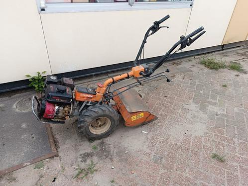 Benzine tuinfrees 40cm gebruikt, Doe-het-zelf en Bouw, Gereedschap | Freesmachines, Zo goed als nieuw, Benzine, Tuinfrees, Ophalen