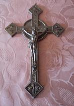 Metalen kruisbeeld "Lanco" 24 cm lang en 15 breed, Ophalen of Verzenden, Gebruikt