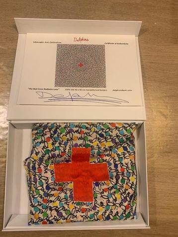 Zijden sjaal designer Delphine Boël 90 x 90 cm limited editi beschikbaar voor biedingen