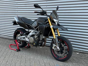 Aprilia Dorsoduro 750 Carbon beschikbaar voor biedingen
