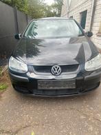 Volkswagen golf 5 1.6 benzine met keuring, Auto's, Volkswagen, Voorwielaandrijving, 4 deurs, Stof, Zwart