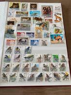 Collectie postzegels in album. Jaren 1920 tot 2000, Enlèvement ou Envoi
