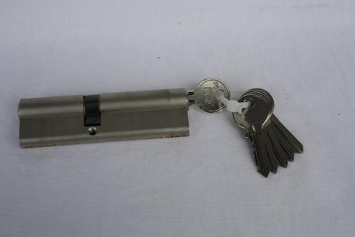 Cilinderslot ISEO F5 afm. 45,5/60,5 met 6 sleutels, Doe-het-zelf en Bouw, Hang- en Sluitwerk, Zo goed als nieuw, Slot, Koper of Messing