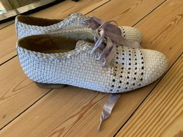 Chaussures tressées blanches - taille 38.5 - Verhulst, Enlèvement ou Envoi, Verhulst, Comme neuf, Blanc