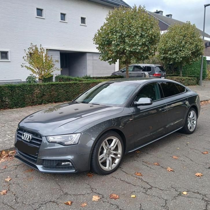 Audi A5 SLine automaat in top conditie wordt gekeurd, Auto's, Audi, Particulier, A5, Zetelverwarming, Diesel, Automaat, Dealer onderhouden