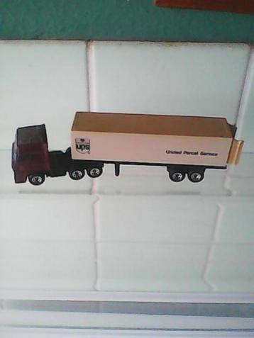 Matchbox Convoy Truck UPS AFHALING LEES BESCHRIJVING, Enlèvement, Comme neuf, Bus ou Camion
