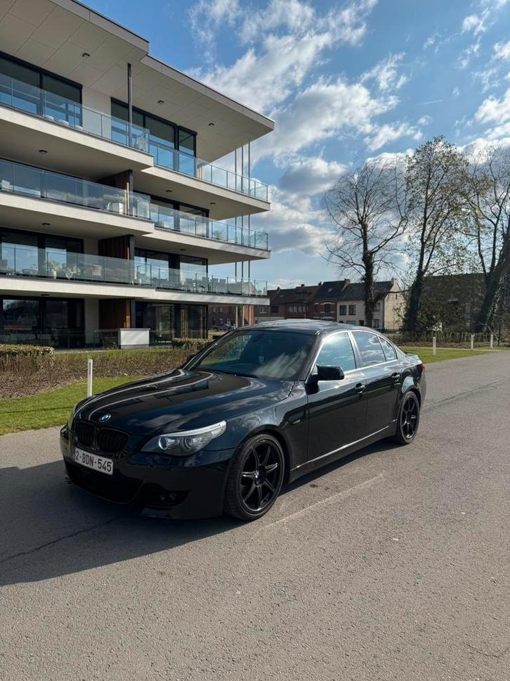Bmw 523i e60 lci, Autos, BMW, Particulier, Rouge, Noir, Enlèvement