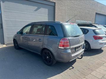 Opel zafira Automaat beschikbaar voor biedingen